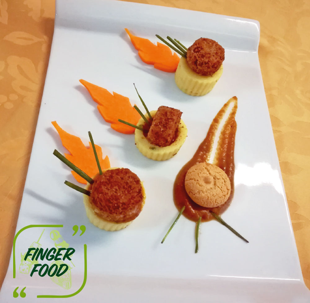 Perla di Cotechino Modena IGP con polentina, crema di zucca e Aceto Balsamico Modena IGP